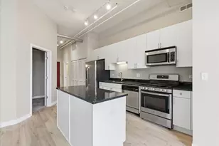 740 W Fulton St, Chicago, IL 60661 - Photo 6