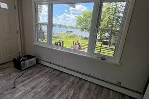 46 N Lake Ave, Fox Lake, IL 60020 - Photo 2