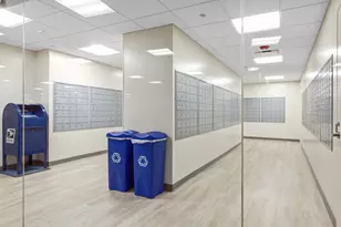 300 N State St, Chicago, IL 60654 - Photo 16