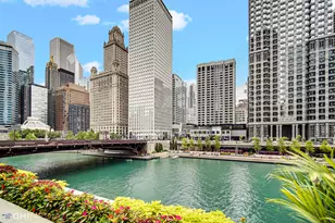 300 N State St, Chicago, IL 60654 - Photo 20