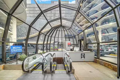 300 N State Street #2126, Chicago, IL 60654 - Photo 18