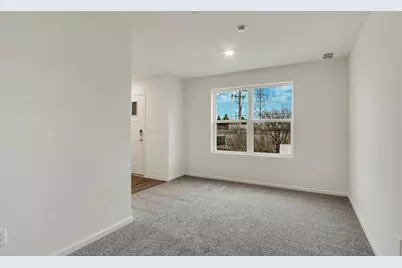 577 Yosemite Way, Mundelein, IL 60060 - Photo 4