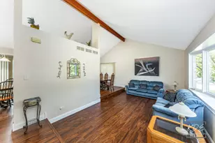 701 Bishops Dr, New Lenox, IL 60451 - Photo 4