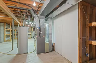 5226 Arbutus Rd, Rockford, IL 61107 - Photo 36