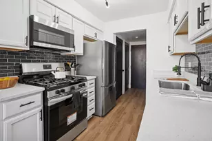 1910 N Alpine Dr, Glendale Heights, IL 60139 - Photo 6