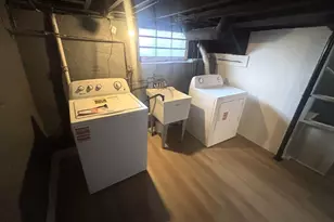 756 Walnut St, Elgin, IL 60123 - Photo 12