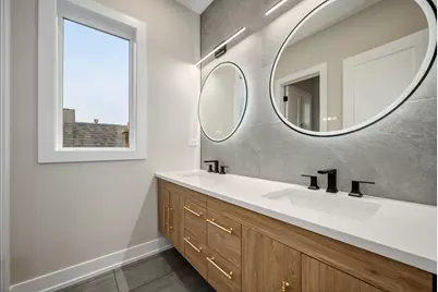 2225 W Carmen Avenue, Chicago, IL 60625 - Photo 30