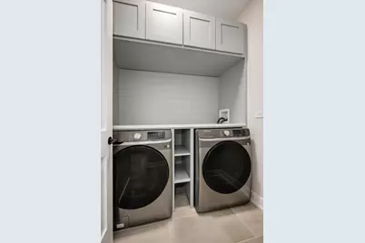 2225 W Carmen Avenue, Chicago, IL 60625 - Photo 32