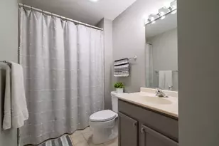 100 N Bokelman St, Roselle, IL 60172 - Photo 26