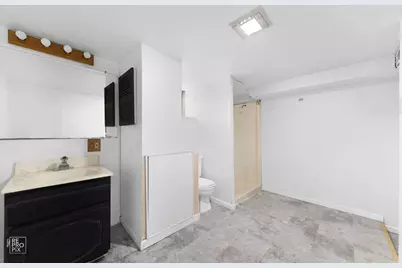 32857 N Alleghany Road #W, Grayslake, IL 60030 - Photo 8