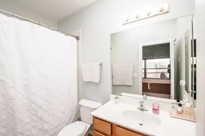 1838 N Laramie Avenue #B, Chicago, IL 60639 - Photo 16