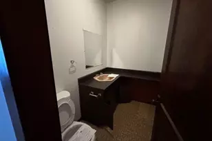 716 Wilcox St, Joliet, IL 60435 - Photo 8