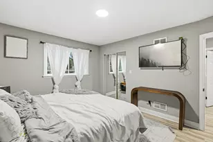 825 Cherry Ln, Thornton, IL 60476 - Photo 20