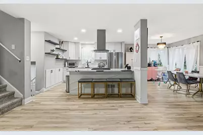 825 Cherry Lane, Thornton, IL 60476 - Photo 4