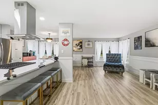 825 Cherry Ln, Thornton, IL 60476 - Photo 6