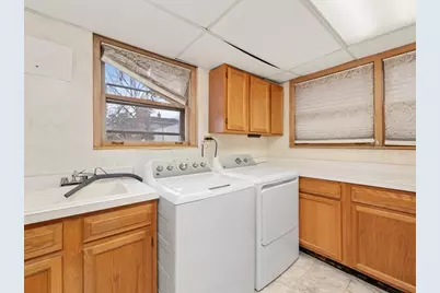 541 E 168 Street, South Holland, IL 60473 - Photo 16