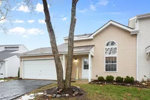 3024 Max Ct, Island Lake, IL 60042 - Photo 2