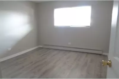 1340 N Main Street #C19, Wheaton, IL 60187 - Photo 8