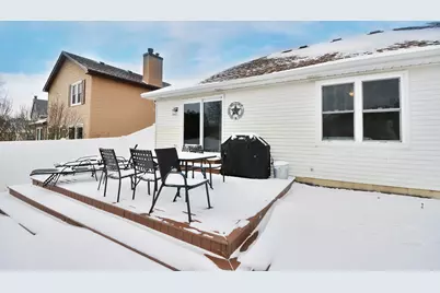 4675 Olmstead Drive, Hoffman Estates, IL 60192 - Photo 32