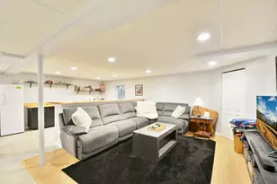 4675 Olmstead Dr, Hoffman Estates, IL 60192 - Photo 22