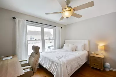 4675 Olmstead Drive, Hoffman Estates, IL 60192 - Photo 20