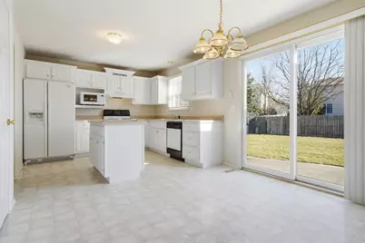 3 Timbergate Court, Bloomington, IL 61704 - Photo 12