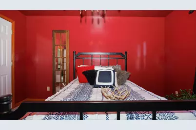 67 Oak Park Road, Bloomington, IL 61701 - Photo 18