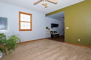 67 Oak Park Rd, Bloomington, IL 61701 - Photo 24