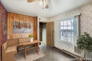 2107 Kirchoff Rd, Rolling Meadows, IL 60008 - Photo 8