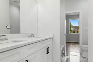 7237 S Exchange Ave, Chicago, IL 60649 - Photo 16