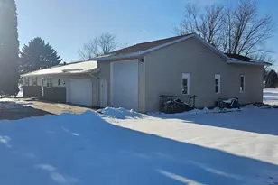 10081 Brian St, Rock Falls, IL 61071 - Photo 2
