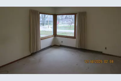 931 Clark Street, Marseilles, IL 61341 - Photo 10