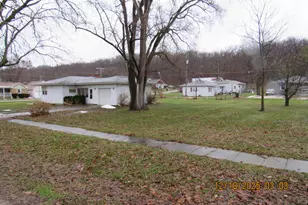 931 Clark St, Marseilles, IL 61341 - Photo 24