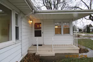 931 Clark St, Marseilles, IL 61341 - Photo 2