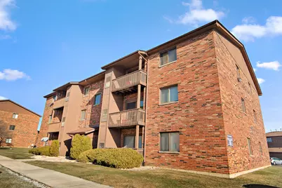 15723 Peggy Lane #5, Oak Forest, IL 60452 - Photo 2