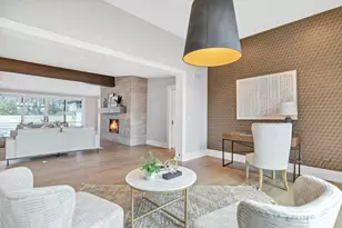 4N637 Pheasant Run Dr, Saint Charles, IL 60175 - Photo 10