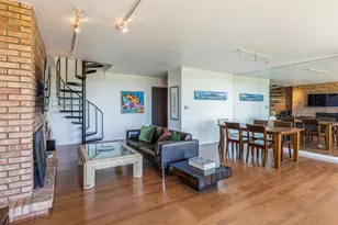 5600 Hillcrest Ln, Lisle, IL 60532 - Photo 4