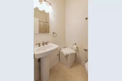 5600 Hillcrest Lane #130-3K, Lisle, IL 60532 - Photo 10