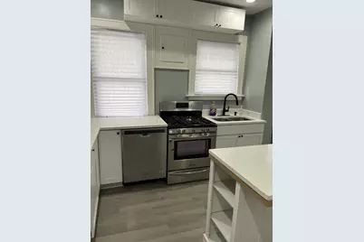 76 E 100th Place, Chicago, IL 60628 - Photo 6