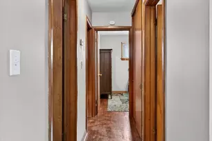 871 S Chatham Ave, Addison, IL 60101 - Photo 14