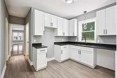 8536 S Maryland Avenue, Chicago, IL 60619 - Photo 2