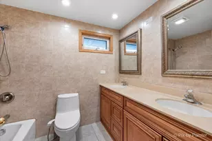 380 Dulles Rd, Des Plaines, IL 60016 - Photo 18