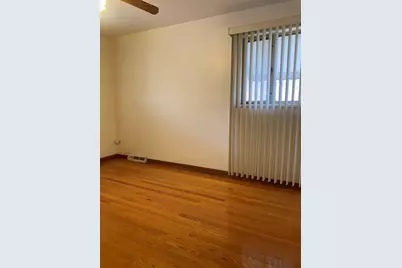 [Address not provided], Dolton, IL 60419 - Photo 22