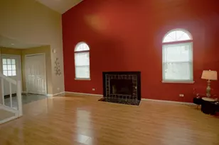 384 Bentley Pl, Buffalo Grove, IL 60089 - Photo 8