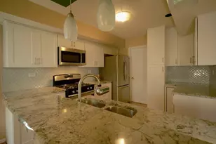 384 Bentley Pl, Buffalo Grove, IL 60089 - Photo 10