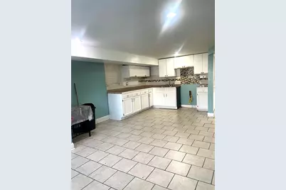 5250 W Drummond Place, Chicago, IL 60639 - Photo 18