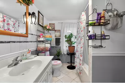 5250 W Drummond Place, Chicago, IL 60639 - Photo 14