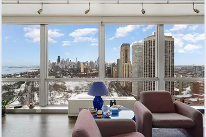 330 W Diversey Parkway #2701, Chicago, IL 60657 - Photo 6