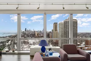 330 W Diversey Pkwy, Chicago, IL 60657 - Photo 6