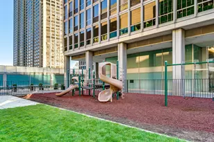 330 W Diversey Pkwy, Chicago, IL 60657 - Photo 28